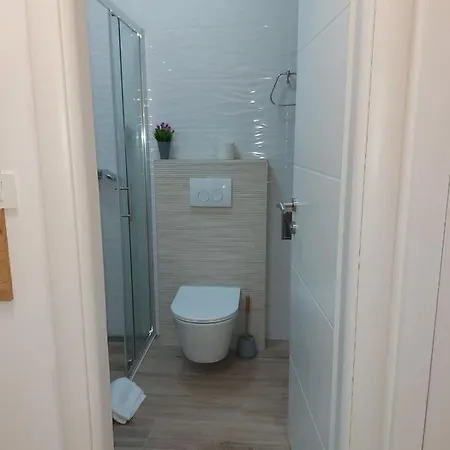 Bella Apartment Split