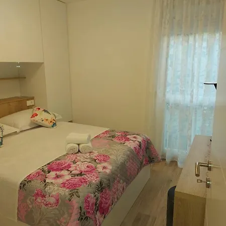 Apartment Bella *
